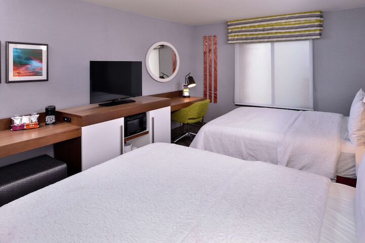Room 29 of 65