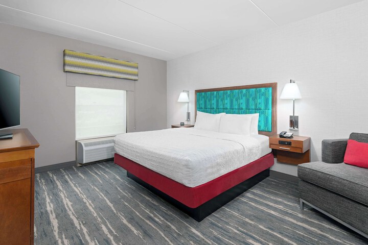 Room 14 of 32