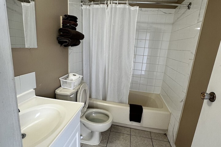 Room 19 of 27