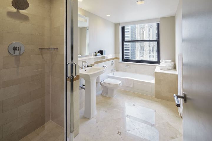 InterContinental Chicago Magnificent Mile by IHG