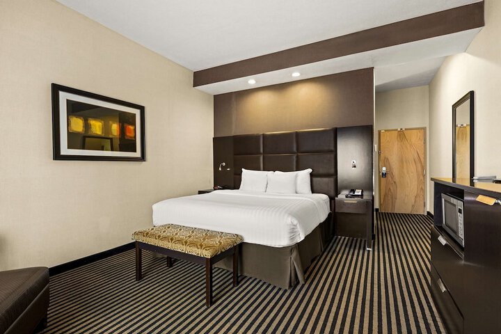 Sonesta Essential Indianapolis Airport