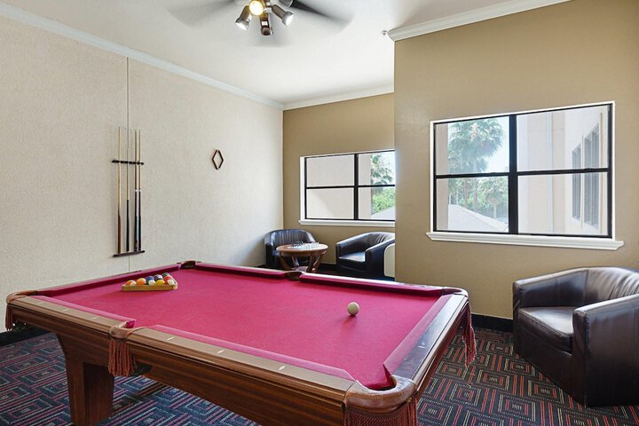 Comfort Suites Deer Park Pasadena