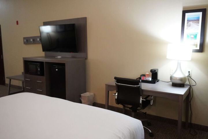 Room 12 of 44