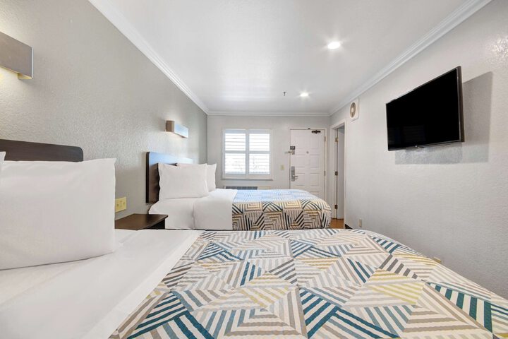 Room 21 of 48