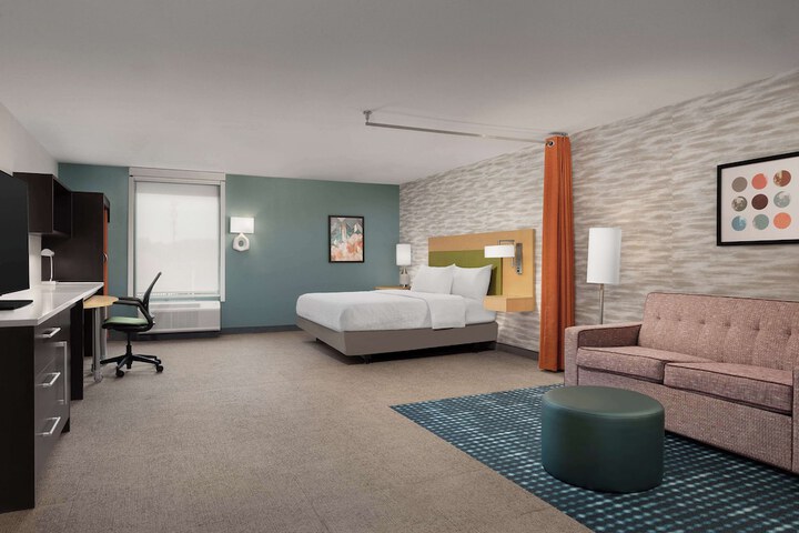 Room 16 of 46