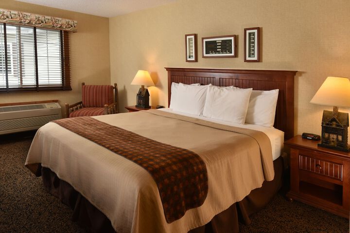 Room 15 of 27
