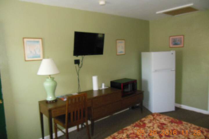 Room 46 of 98