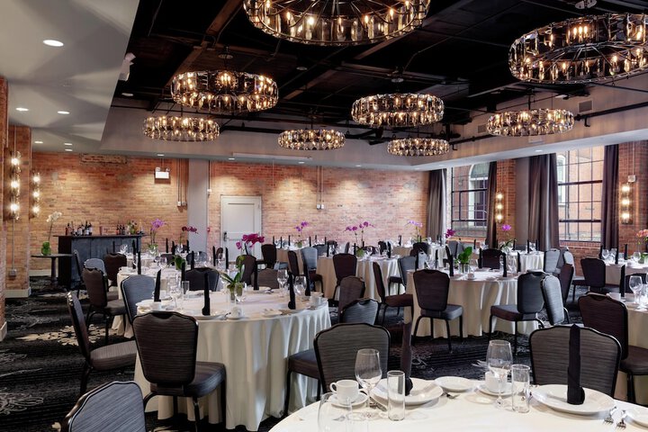 The Foundry Hotel Asheville Curio Collection by Hilton