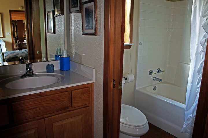 Room 18 of 27