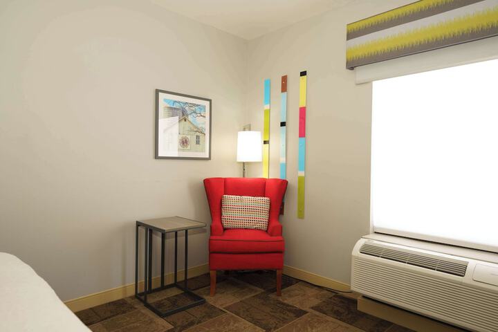 Room 18 of 26