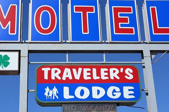 Travelers Lodge Motel Marshall