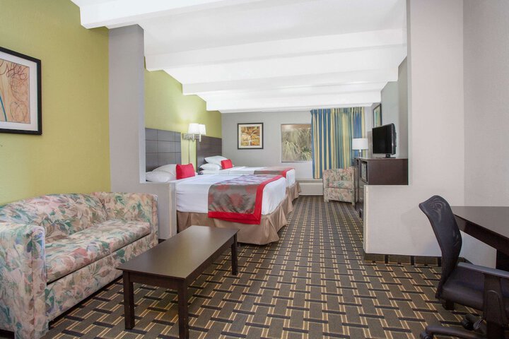 Room 21 of 45
