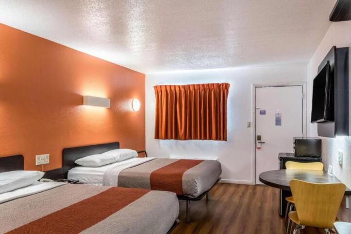 Motel 6 Hereford TX