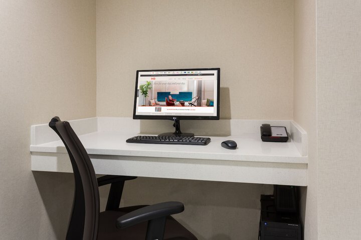 Business Center 55 of 56