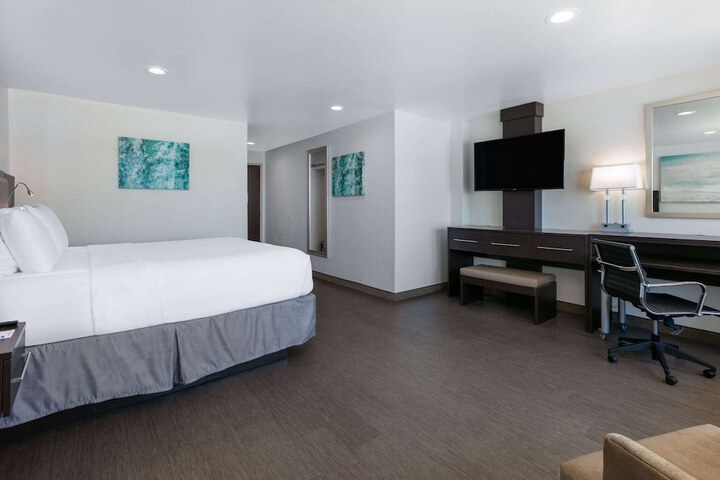 Room 19 of 60