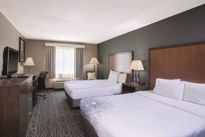 Room 21 of 27