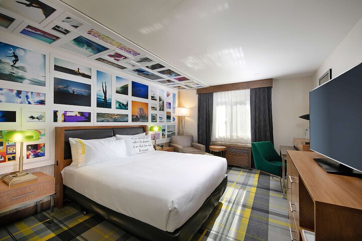 Room 34 of 57