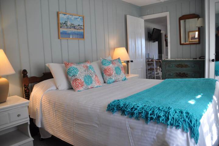 The Masthead Resort