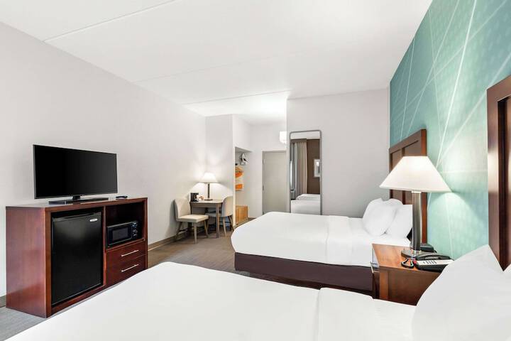 Room 21 of 39