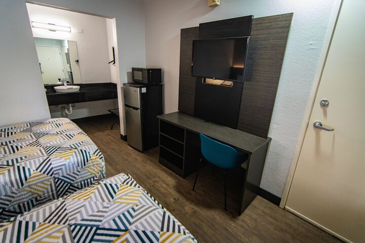Room 37 of 45