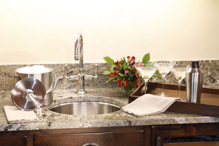Headwaters Private Residences at Eagle Ranch Resort