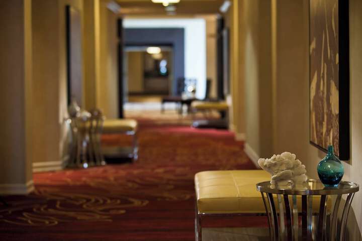 Renaissance Newark Airport Hotel