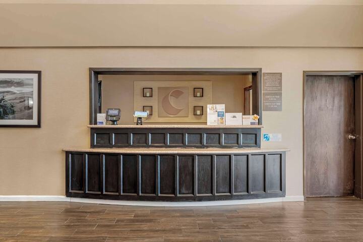 Comfort Inn Lathrop - Stockton Airport