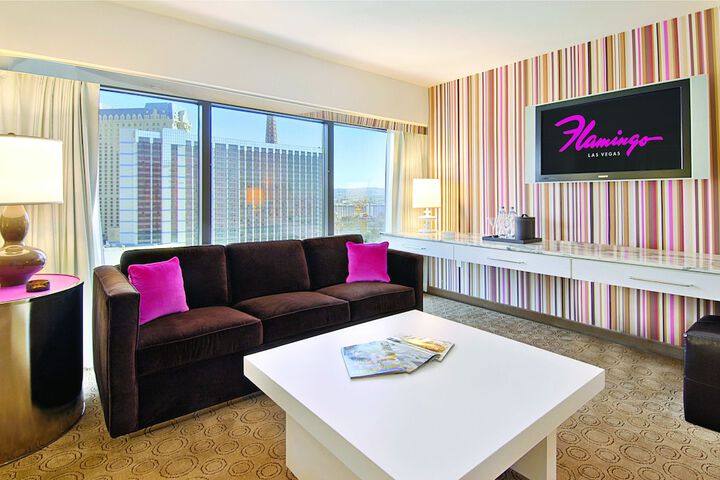 Room 34 of 122