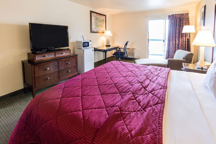 Room 30 of 51