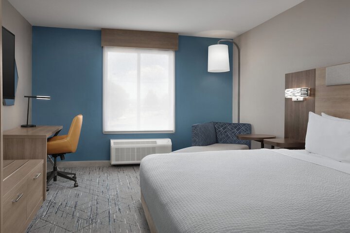 Room 48 of 67