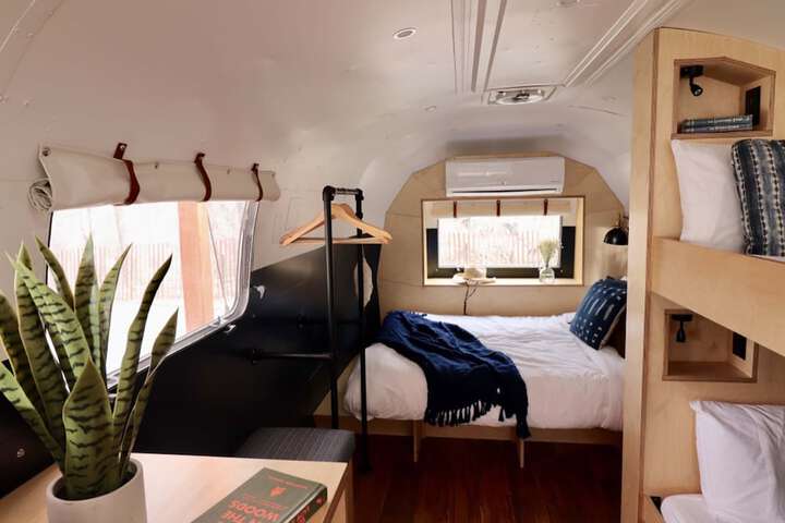 The Amigo Motor Lodge