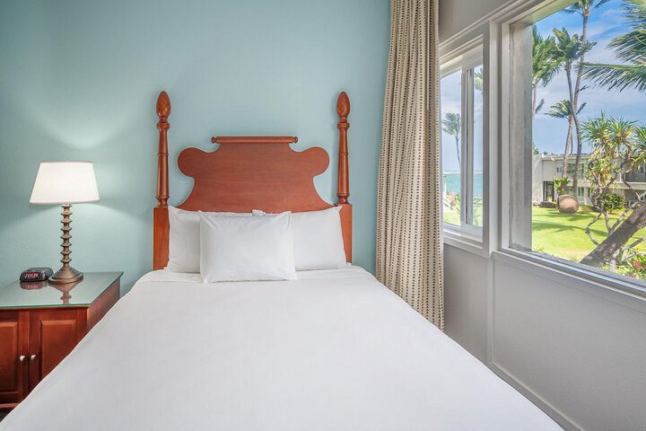 Maui Beach Hotel