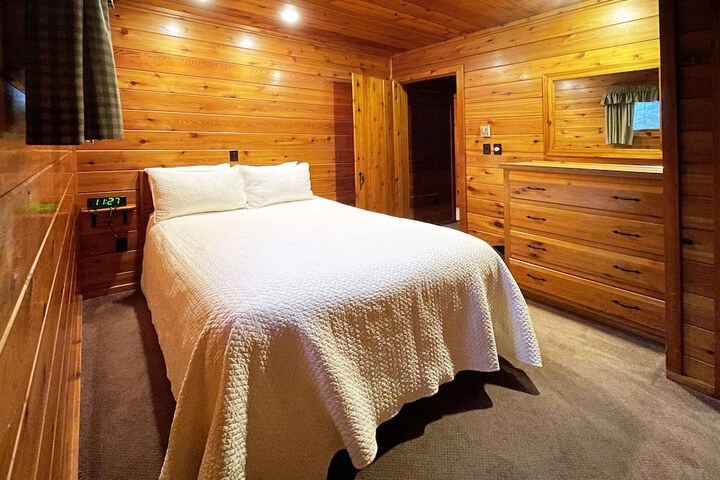 Mountain Springs Lake Resort