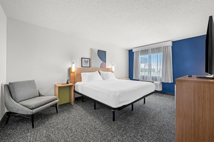 Spark by Hilton Cleveland Beachwood