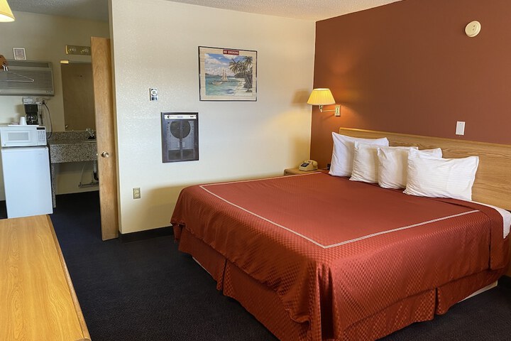 Room 34 of 50