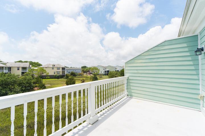 Water s Edge 81 3 Bedroom Holiday Home by My Ocean Rentals
