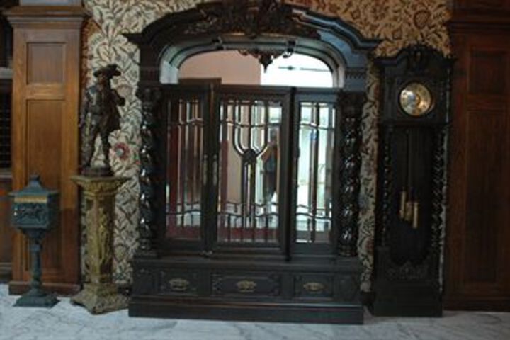 Urbana Landmark Hotel