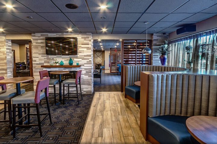 Holiday Inn & Suites Syracuse Airport - Liverpool by IHG