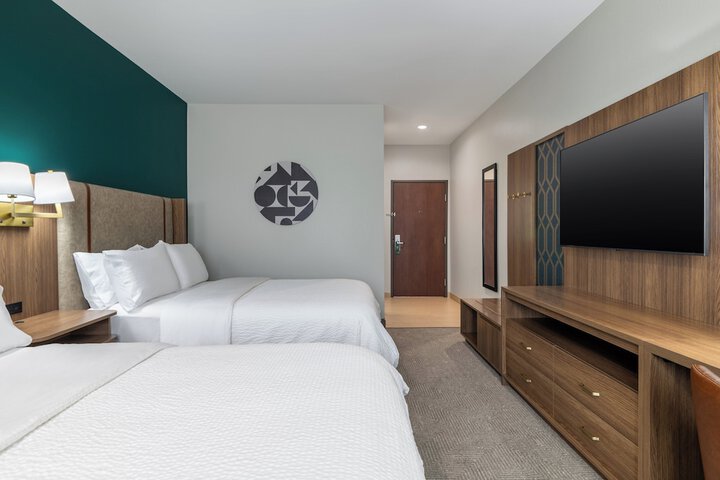 Room 17 of 45