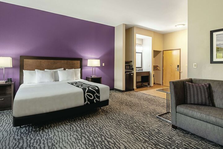 Room 16 of 44