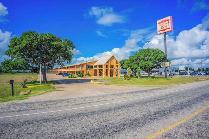 Hotel 10 of 81