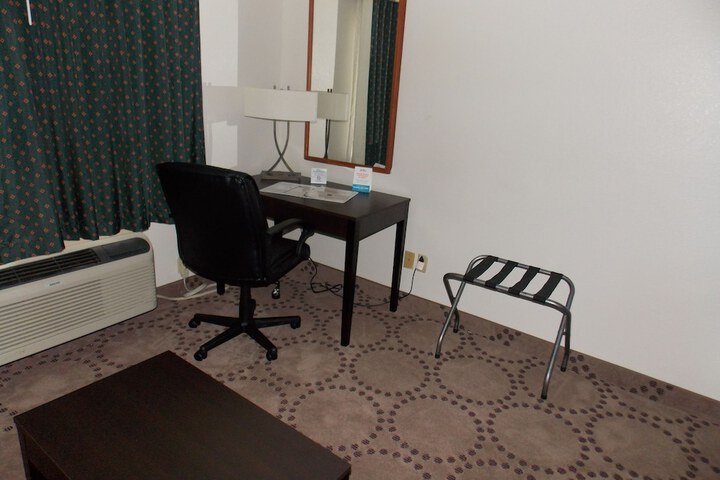 Room 12 of 45