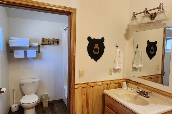 Room 42 of 127