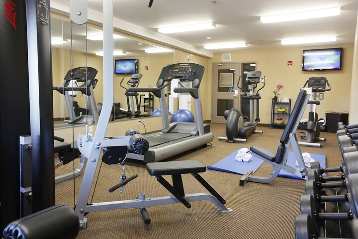 Pomeroy Inn & Suites Hotel Dawson Creek