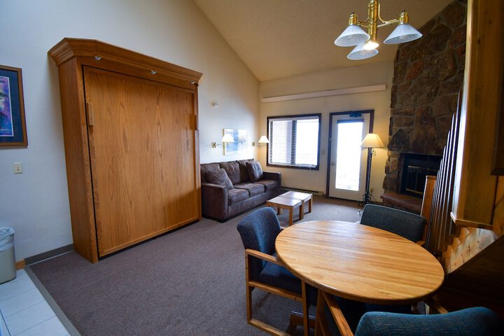 Inn at SilverCreek