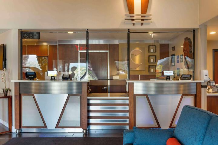 Hotel Interior 11 of 62