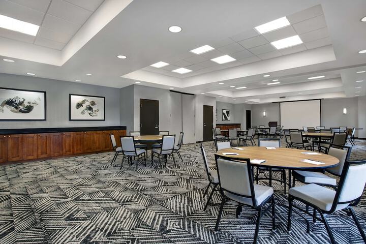 Hyatt Place Jackson / Ridgeland
