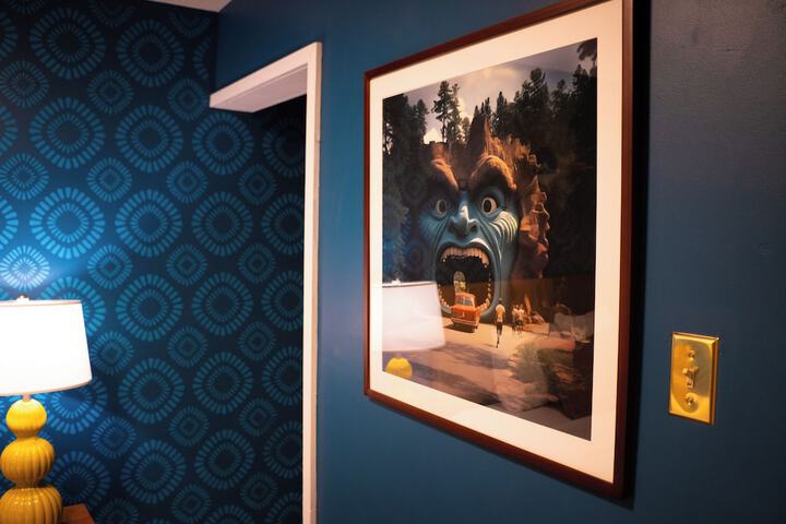 Room 27 of 93