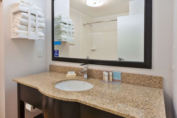 Hampton Inn Cincinnati Airport - North