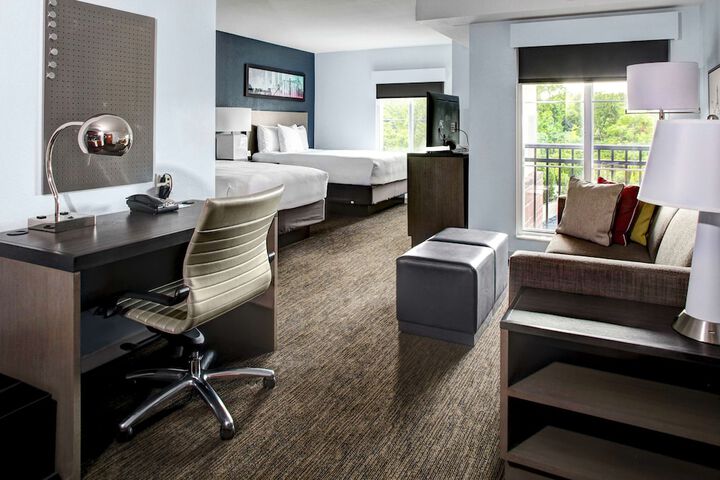 HYATT house Sterling / Dulles Airport-North